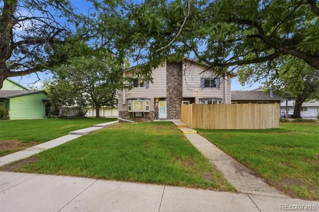 92 Newark Street #C Aurora, CO 80012