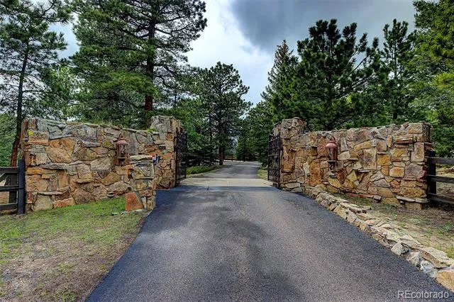 1275 Silver Tip Lane Evergreen, CO 80439