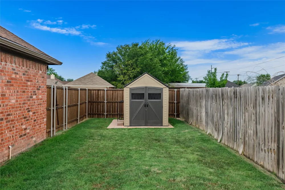 1308 Madeline Street Commerce, TX 75428