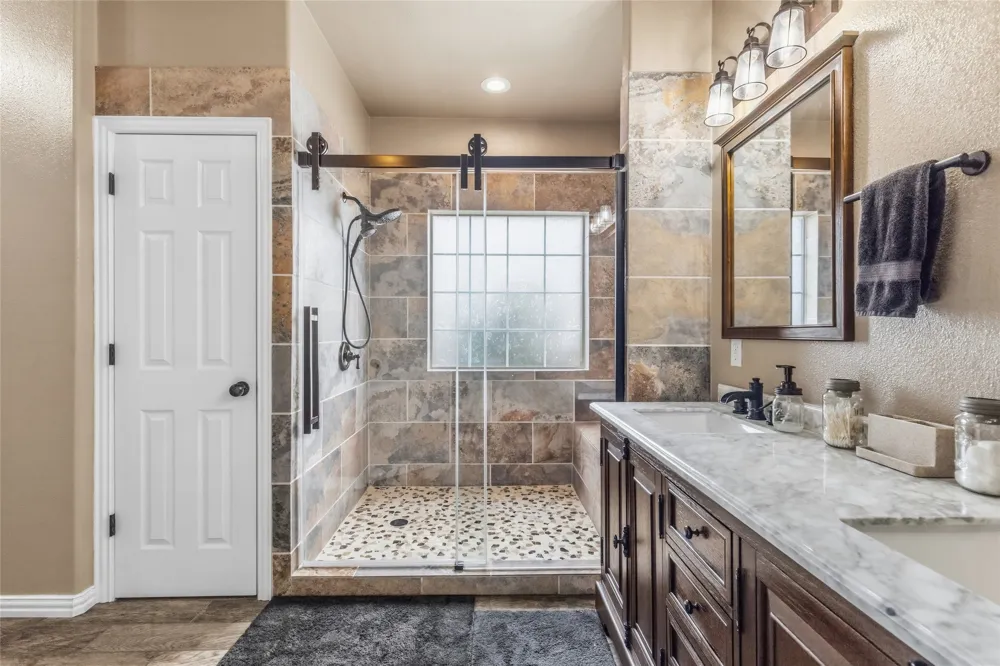 1308 Madeline Street Commerce, TX 75428