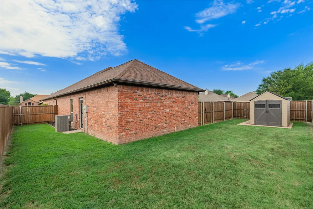 1308 Madeline Street Commerce, TX 75428
