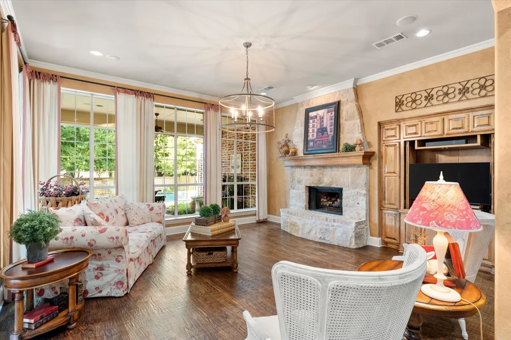 6808 Echo Canyon Drive McKinney, TX 75072