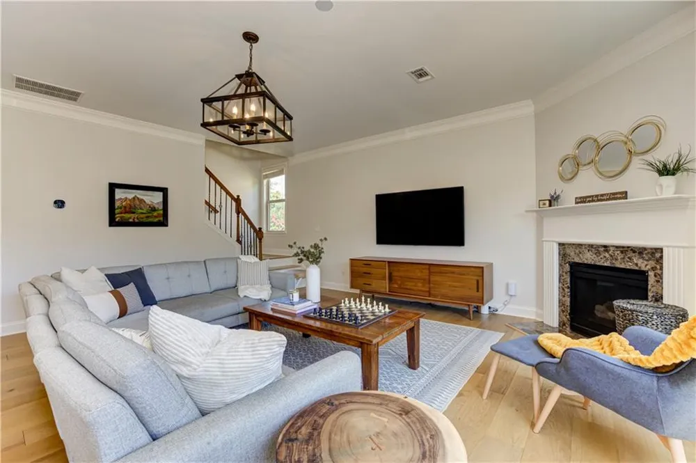 330 Lockwood Place Alpharetta, GA 30004