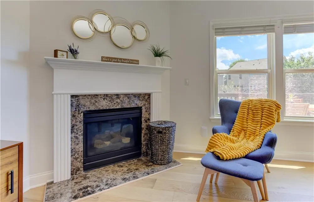 330 Lockwood Place Alpharetta, GA 30004
