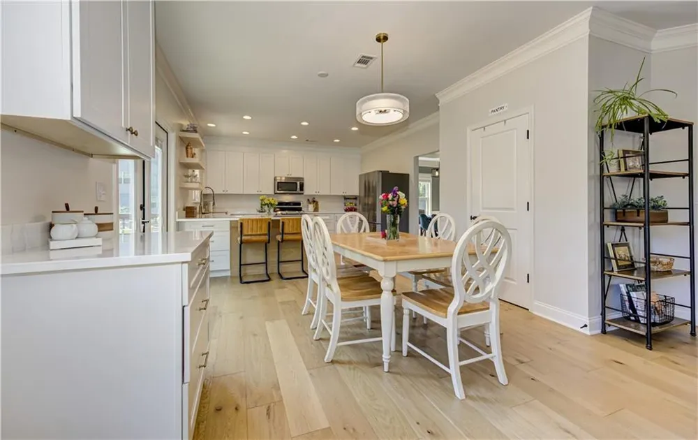 330 Lockwood Place Alpharetta, GA 30004