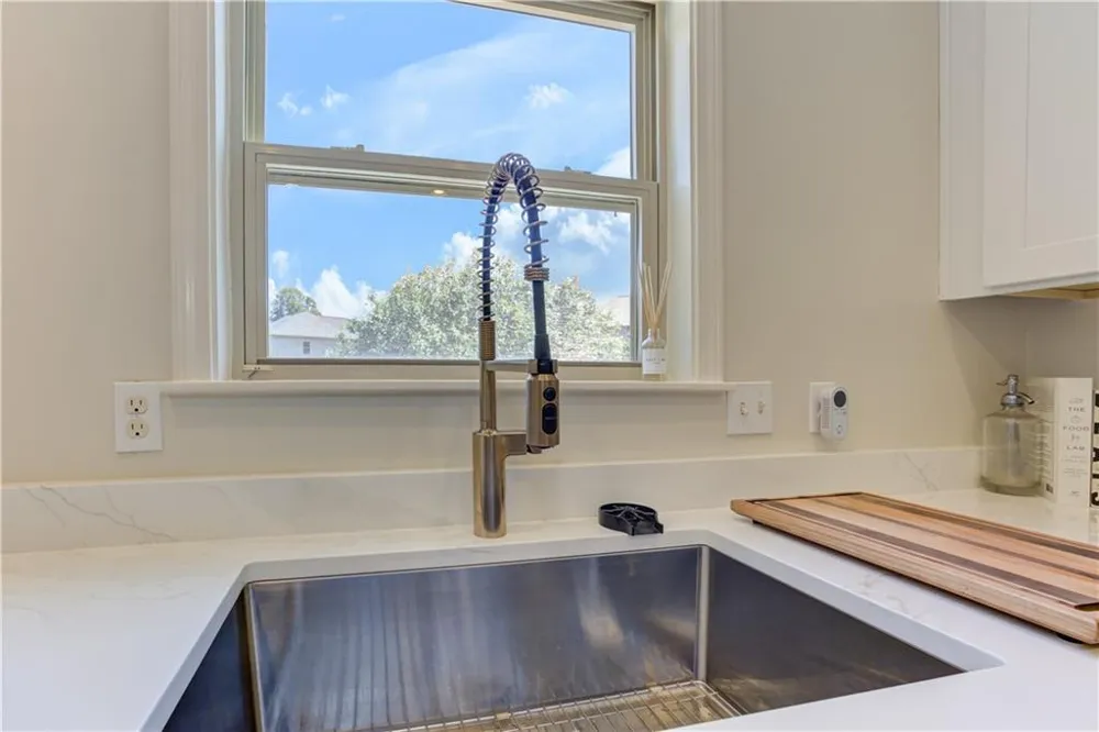 330 Lockwood Place Alpharetta, GA 30004
