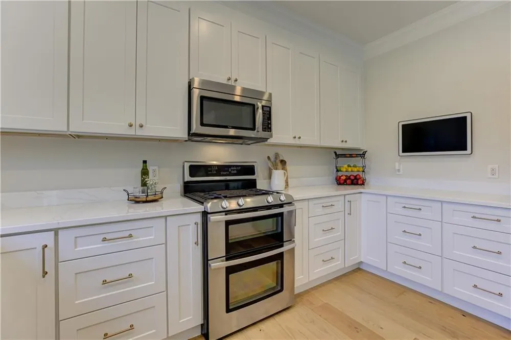 330 Lockwood Place Alpharetta, GA 30004