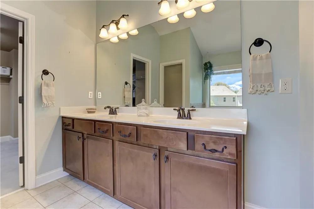 330 Lockwood Place Alpharetta, GA 30004