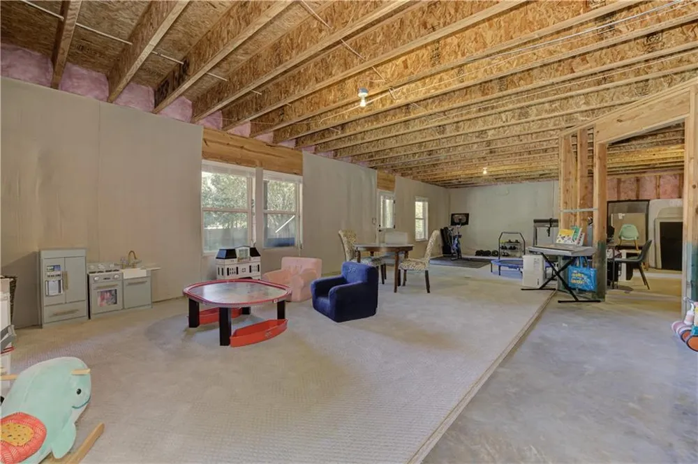330 Lockwood Place Alpharetta, GA 30004