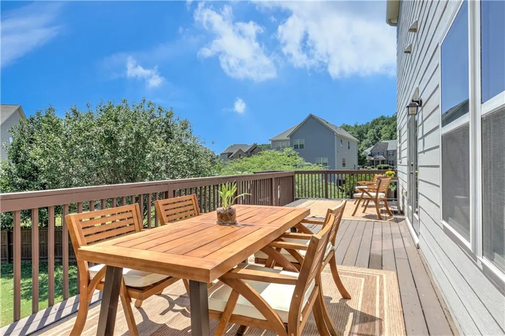 330 Lockwood Place Alpharetta, GA 30004