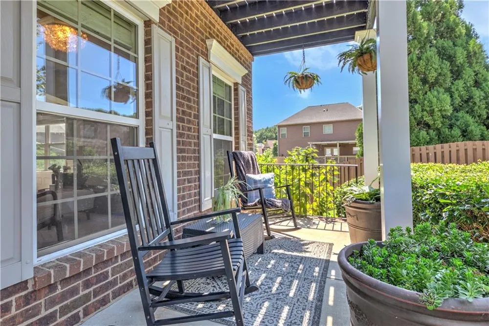 330 Lockwood Place Alpharetta, GA 30004