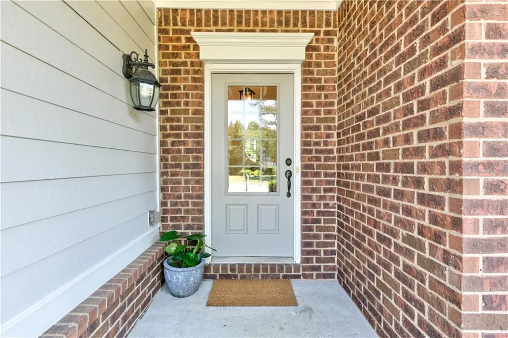 330 Lockwood Place Alpharetta, GA 30004