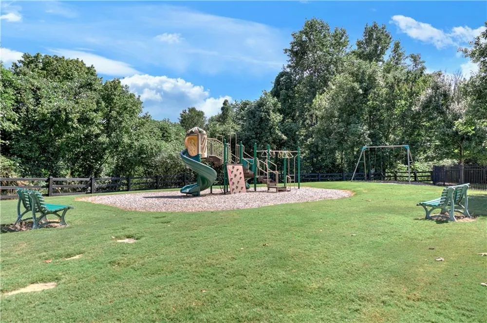 330 Lockwood Place Alpharetta, GA 30004