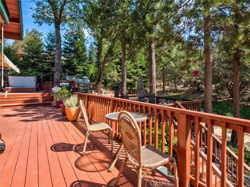 39771 S Cedar Vista Circle S Bass Lake, CA 93644