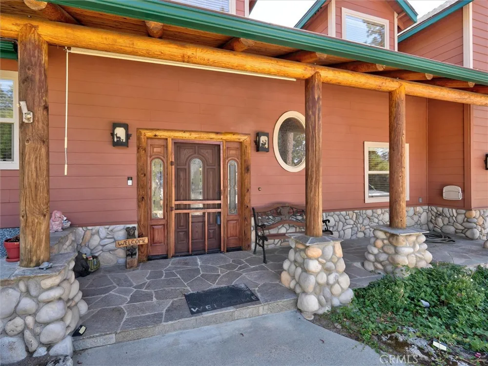 39771 S Cedar Vista Circle S Bass Lake, CA 93644