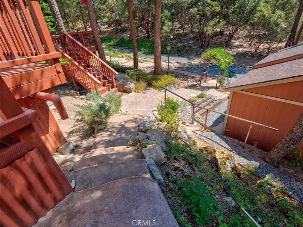 39771 S Cedar Vista Circle S Bass Lake, CA 93644