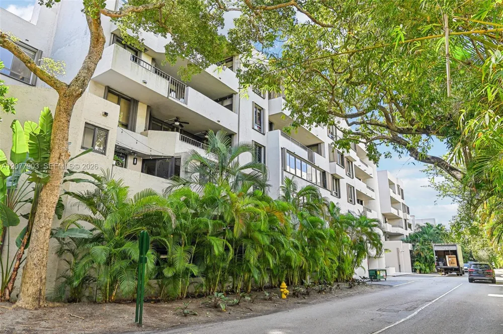 121 Crandon Blvd #251 Key Biscayne, FL 33149