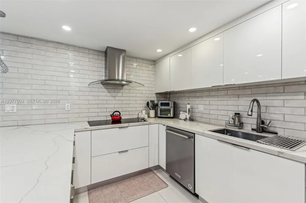 121 Crandon Blvd #251 Key Biscayne, FL 33149