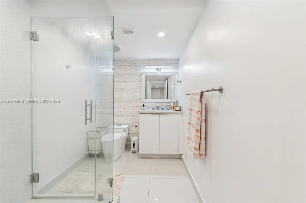 121 Crandon Blvd #251 Key Biscayne, FL 33149
