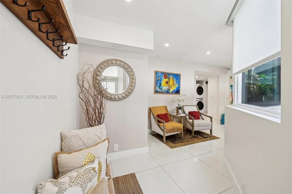 121 Crandon Blvd #251 Key Biscayne, FL 33149