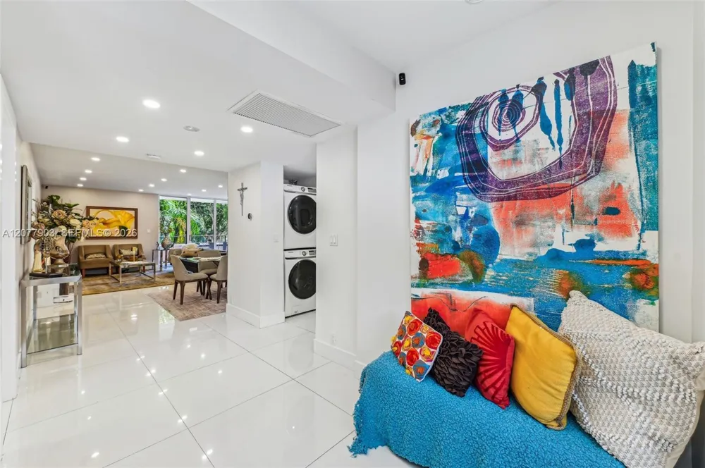 121 Crandon Blvd #251 Key Biscayne, FL 33149