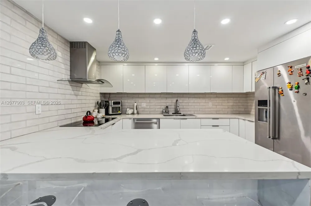 121 Crandon Blvd #251 Key Biscayne, FL 33149