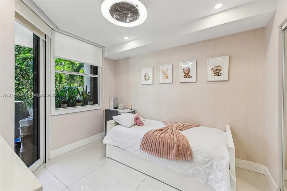 121 Crandon Blvd #251 Key Biscayne, FL 33149