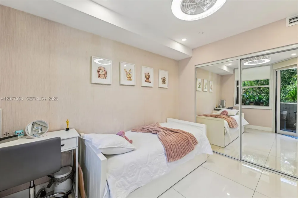 121 Crandon Blvd #251 Key Biscayne, FL 33149