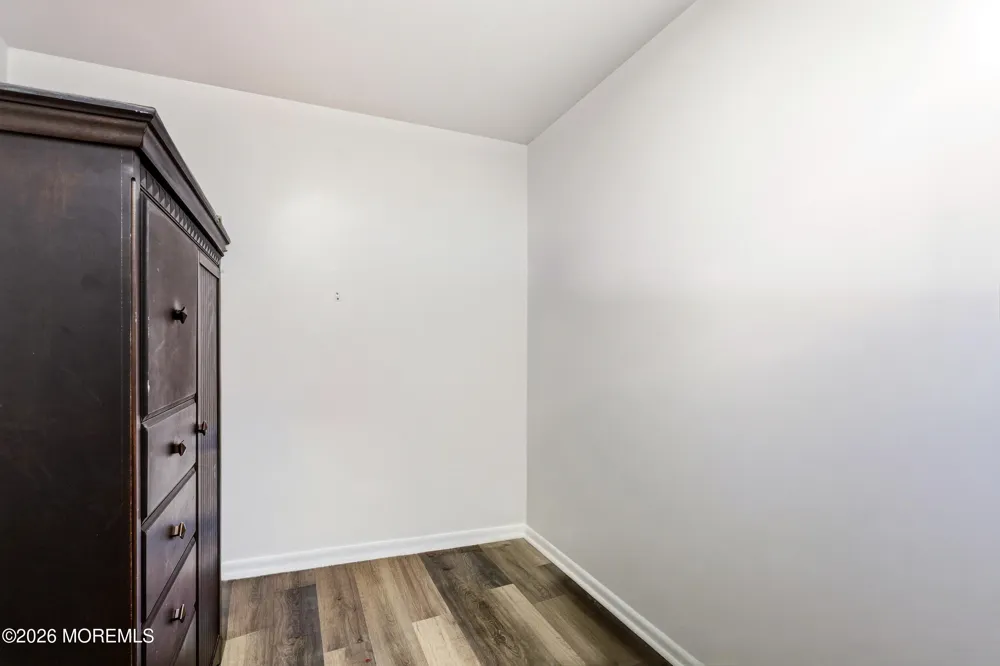 572 Davids Court Lakewood, NJ 08701