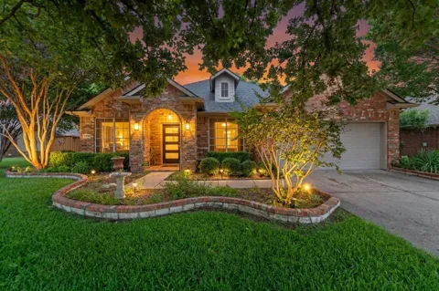 1532 Lynn Drive