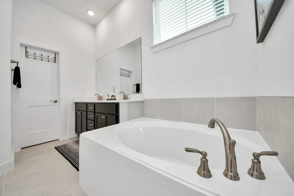 5214 Sage Hills Drive Manvel, TX 77578