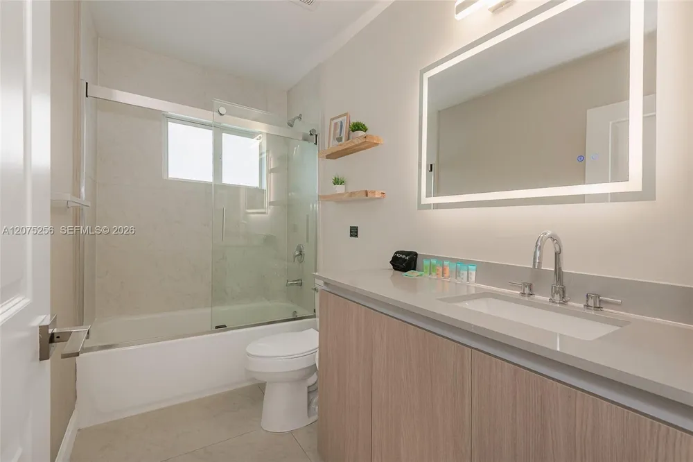 507 NW 8th Ave #1 Fort Lauderdale, FL 33311