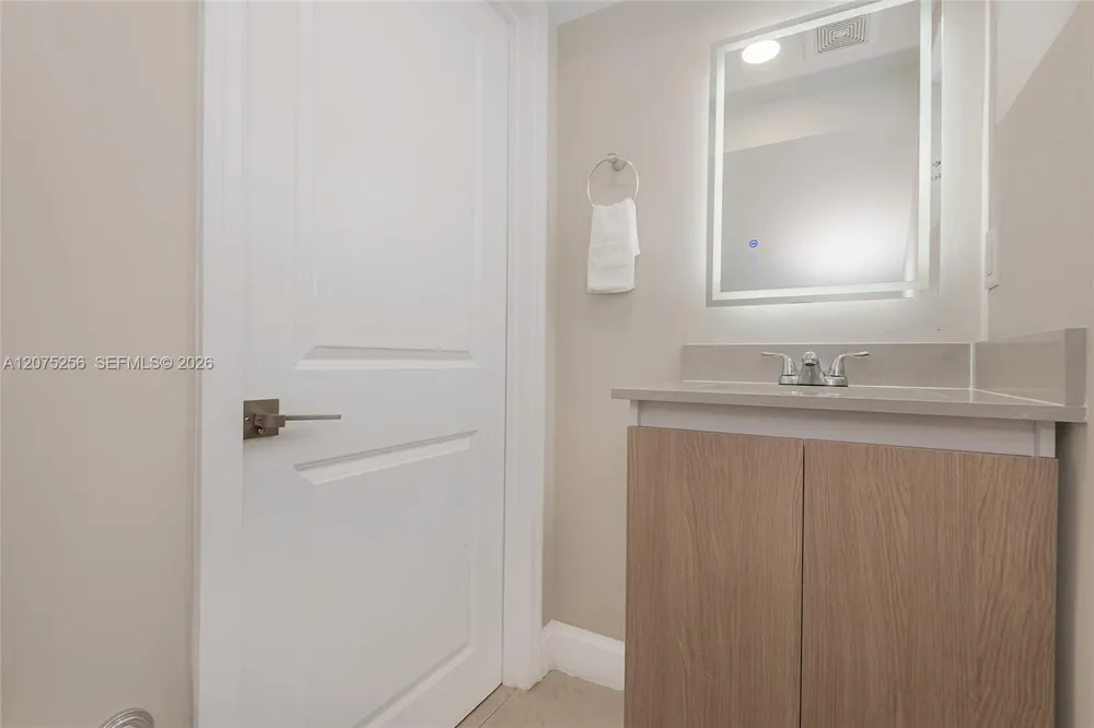 507 NW 8th Ave #1 Fort Lauderdale, FL 33311