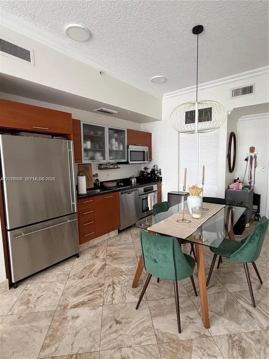 3470 E Coast Ave #H1206 Miami, FL 33137
