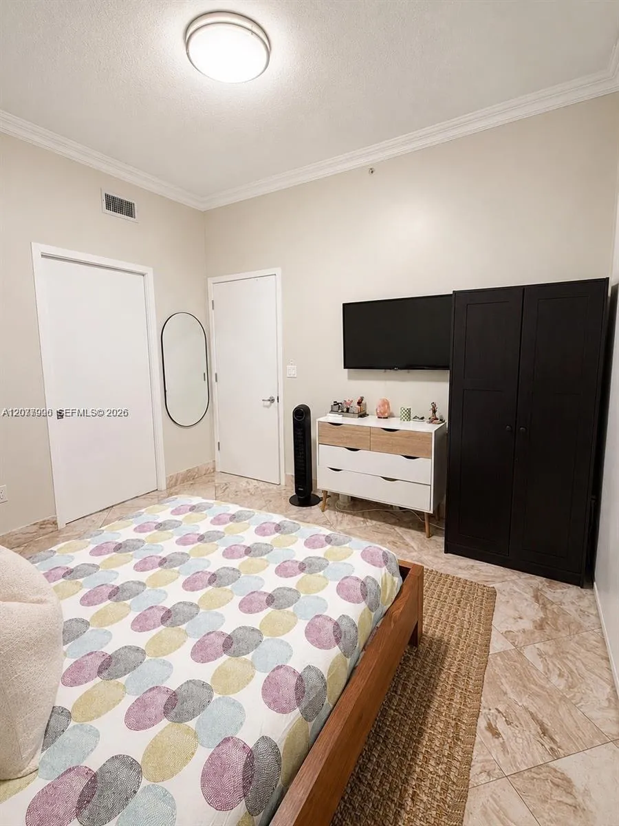 3470 E Coast Ave #H1206 Miami, FL 33137