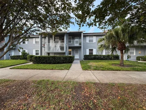1465 MILLSTREAM LANE #104