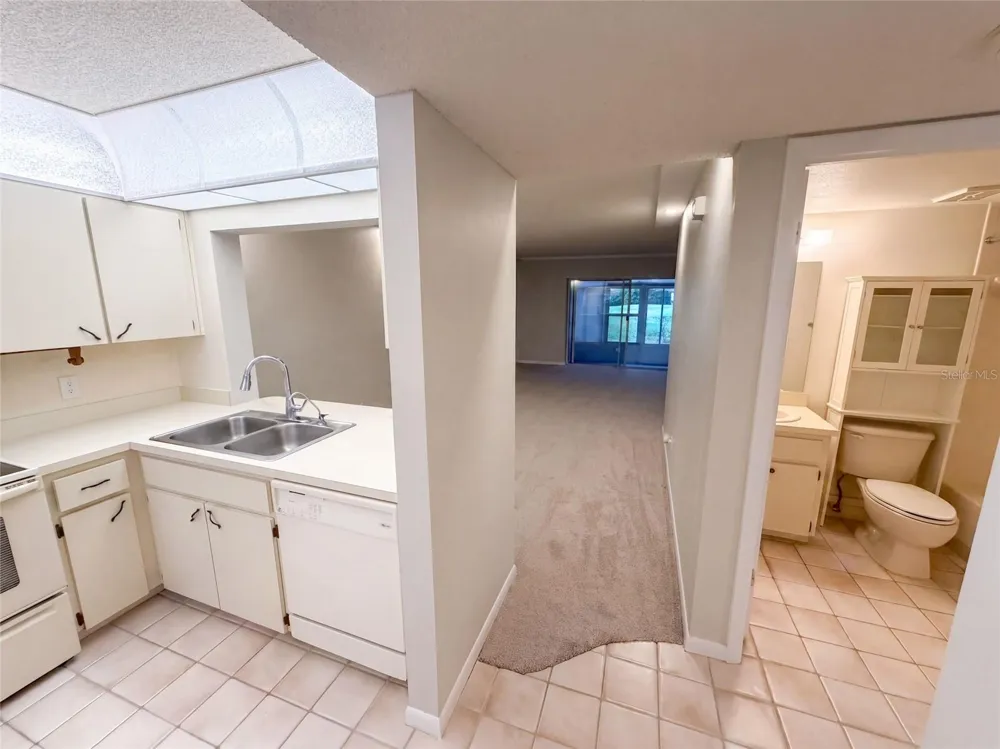 1465 MILLSTREAM LANE #104 Dunedin, FL 34698