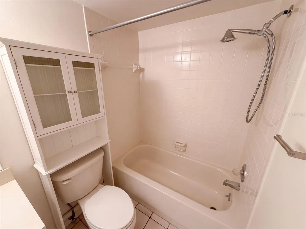 1465 MILLSTREAM LANE #104 Dunedin, FL 34698