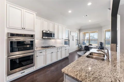 15422 Hopkins Cedar Drive