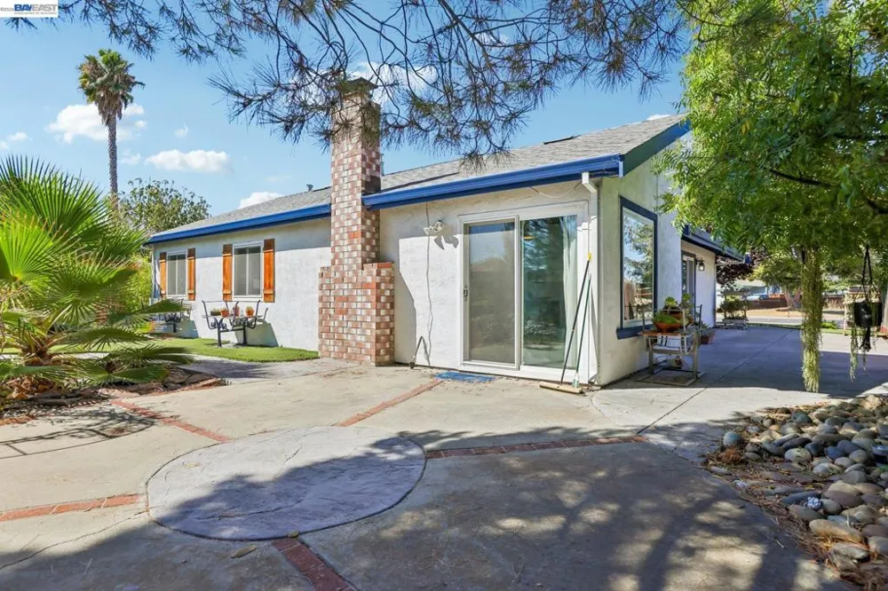 1899 Bluebell Drive Livermore, CA 94551