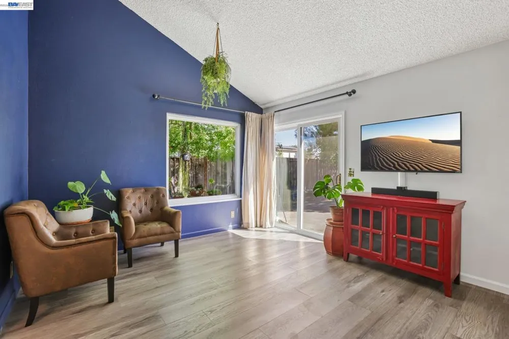 1899 Bluebell Drive Livermore, CA 94551
