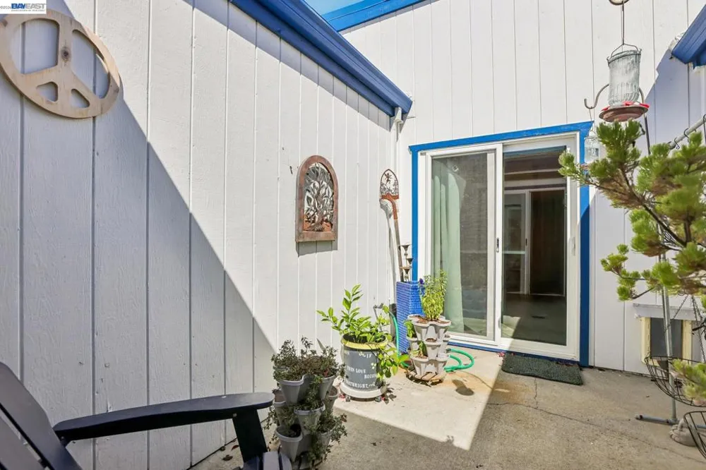 1899 Bluebell Drive Livermore, CA 94551