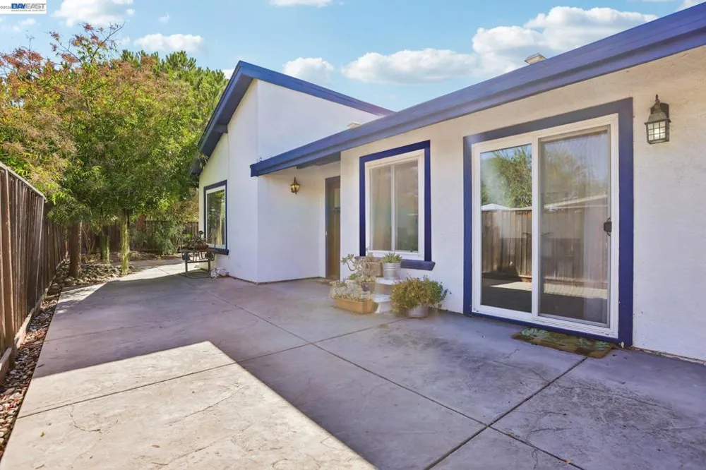 1899 Bluebell Drive Livermore, CA 94551