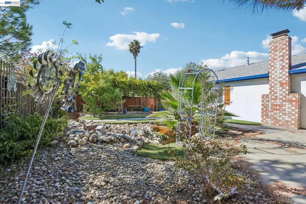 1899 Bluebell Drive Livermore, CA 94551