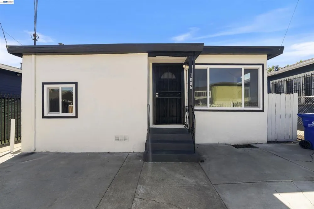 1006 72nd Ave Oakland, CA 94621