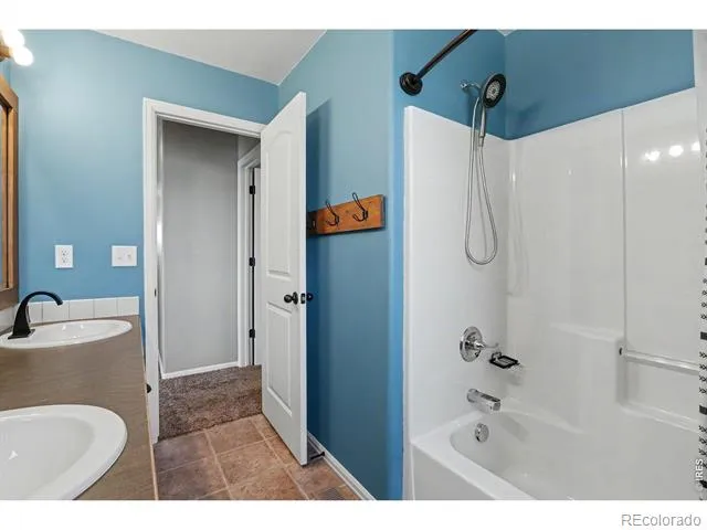 218 Sycamore Avenue Johnstown, CO 80534
