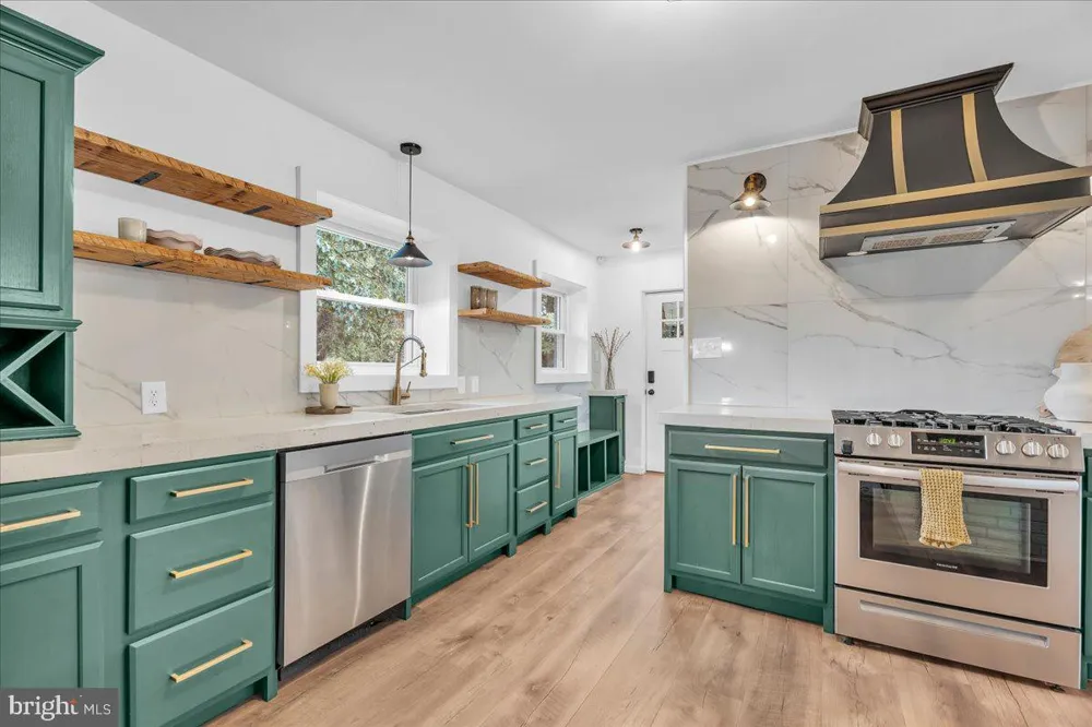 101 ARTHUR AVENUE Chesilhurst, NJ 08089