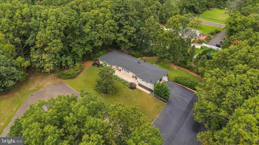 101 ARTHUR AVENUE Chesilhurst, NJ 08089