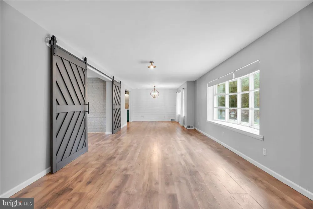 101 ARTHUR AVENUE Chesilhurst, NJ 08089