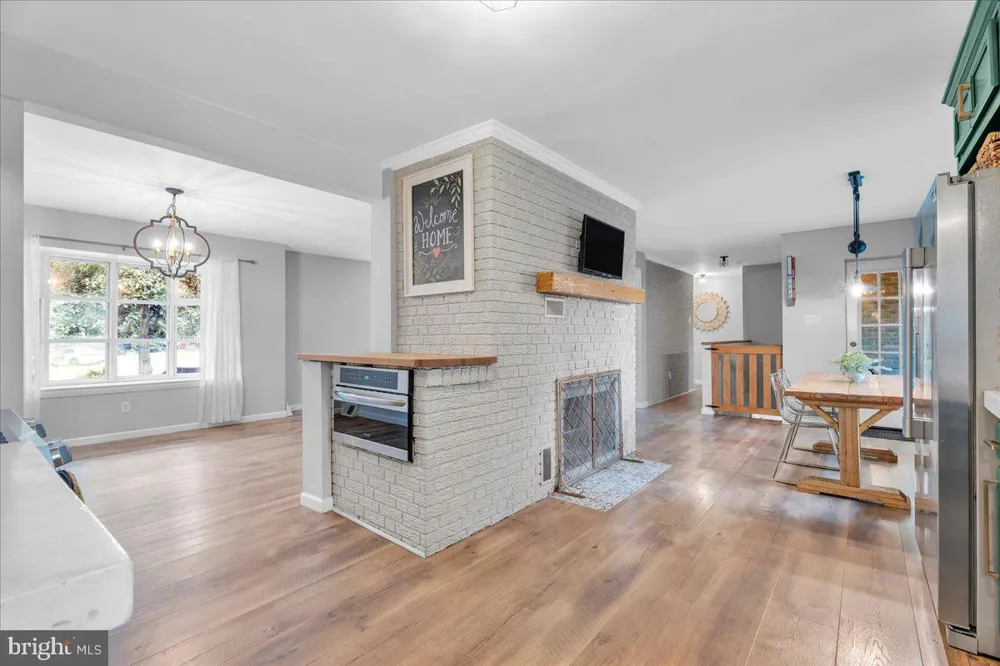101 ARTHUR AVENUE Chesilhurst, NJ 08089